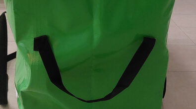 Zielona torba, oraz logotypy.