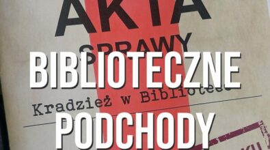 Plakat XI edycji Nocy Bibliotek zapowiadający grę „Akta sprawy biblioteczne – kradzież w bibliotece. Podchody”, utrzymany w stylistyce akt śledczych. Na grafice dominuje pionowy czerwony pas, duże czarne i białe napisy oraz stempel z hasłem „Śledztwo w toku”, a w dolnej części umieszczono logotypy Nocy Bibliotek, Miasta Piotrkowa Trybunalskiego, Biblioteki w Piotrkowie Trybunalskim oraz Mediateki.